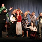 DNJ Komedianti zkouska predstaveni foto Ivan Kahun