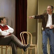 on si koupil bily obraz