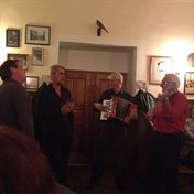 Principál 60 Martin Sitta a Zdeněk Hruška zpívají s muzikanty