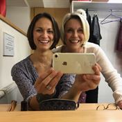 Z dámské šatny.
Kristýna Hrušínská, Miluše Šplechtová