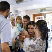 15 let DSJH u vchodu Matej Libor Honza Kucera Denisa Kiky s Vojtou