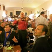 Principál 60 Ivan Drbohlav Lubica Ferencová a Jiří Macháček s muzikantem 