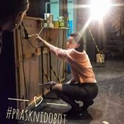 Práskni do bot - produkční Domi a Nika